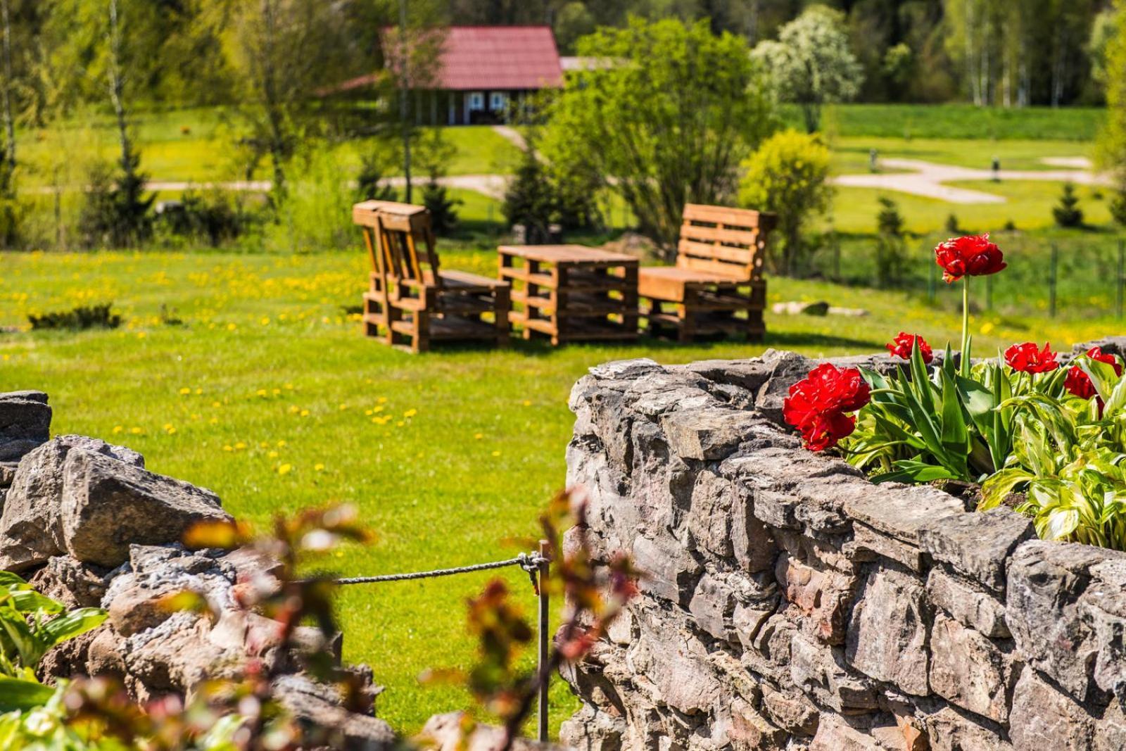 Hotel Viesu Nams Valodzes Sigulda Exterior foto